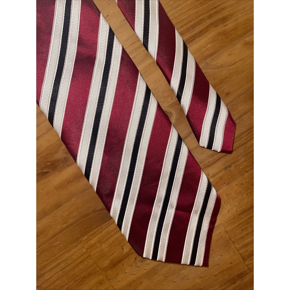 Donald J. Trump Neck Tie Men Red Stripes Signature Presidential Leader Powerful - Picture 1 of 5